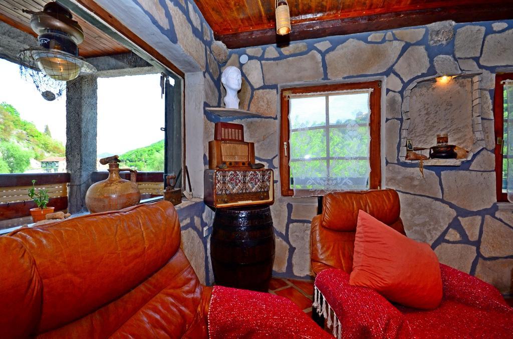 Apartment Jovicevic Rijeka Crnojevica Bilik gambar