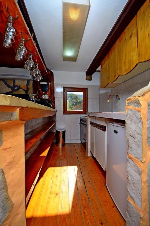 Apartment Jovicevic Rijeka Crnojevica Bilik gambar